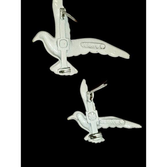 GERRY'S Signed Vintage White Seagull Brooch Set Enamel Bird Blue Eye Rhinestone - Picture 7 of 9